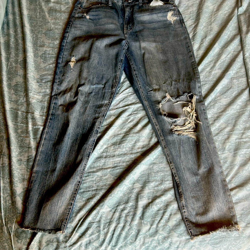 Real curve, high-rise, rewash brand jeans